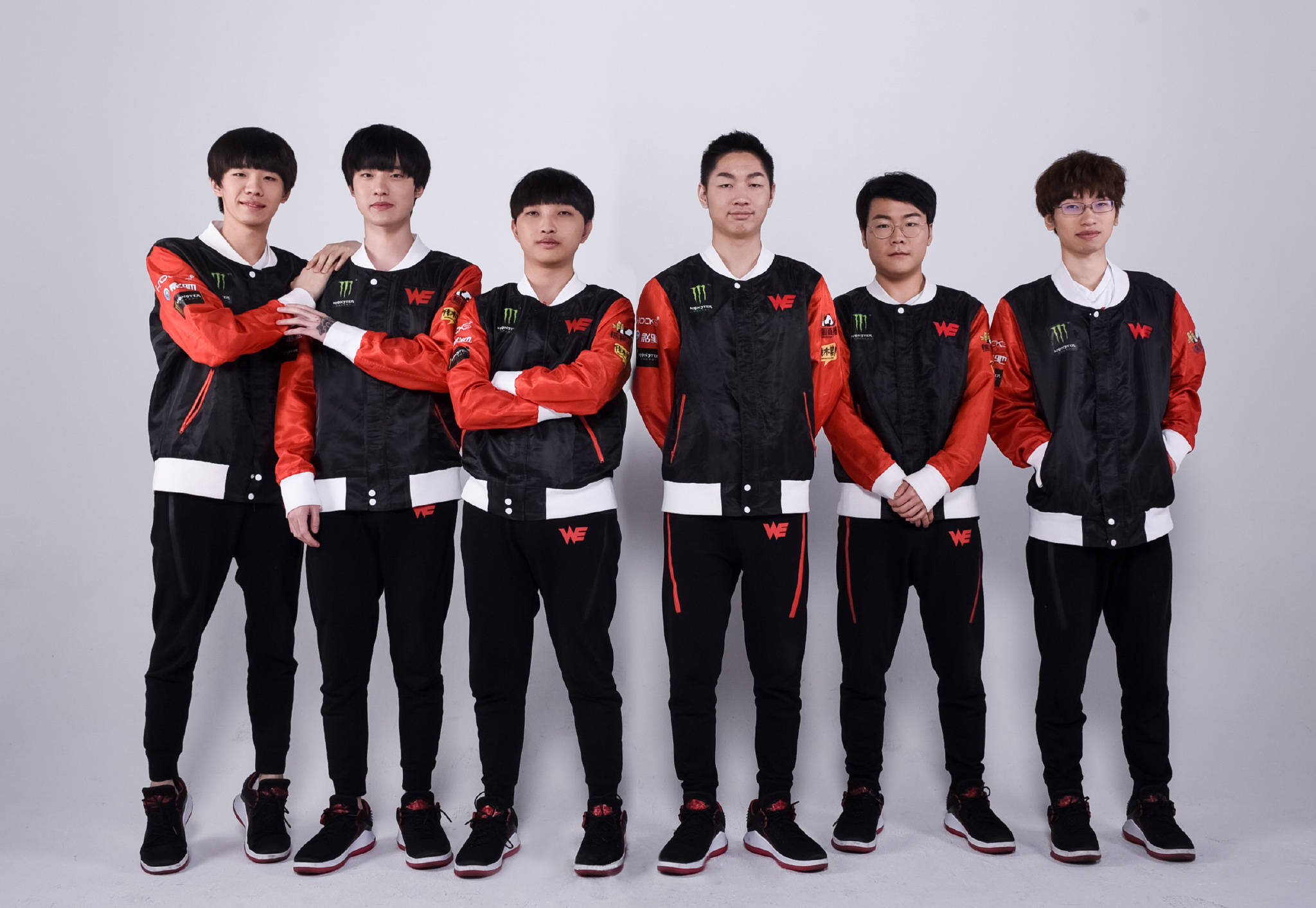 关于TeamWE爆冷CLG，BDD惊艳世界的信息