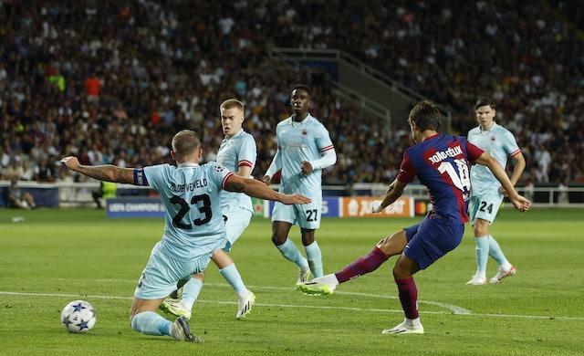 比利时爆冷瑞士，加维统治全场