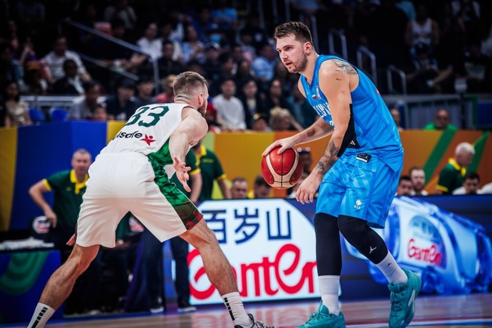 国王血洗立陶宛男篮，波特高光表现