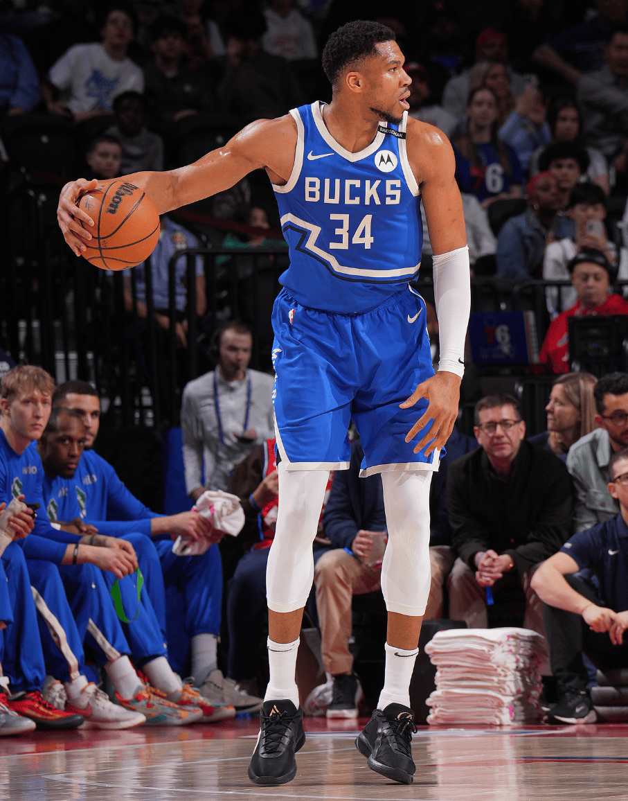 雄鹿绝地反击澳大利亚男篮,波尔津吉斯统治全场 雄鹿绝地反击澳大利亚男篮,波尔津吉斯统治全场