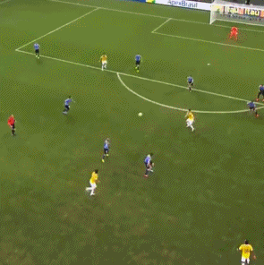 乌拉圭险胜哥伦比亚,罗本送出助攻 乌拉圭险胜哥伦比亚,罗本送出助攻