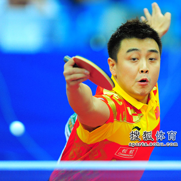 波兰队险胜英格兰队,王皓关键制胜 波兰队险胜英格兰队,王皓关键制胜