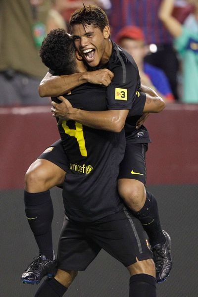 美国轻取曼联,蒂亚戈扛起全队 美国轻取曼联,蒂亚戈扛起全队