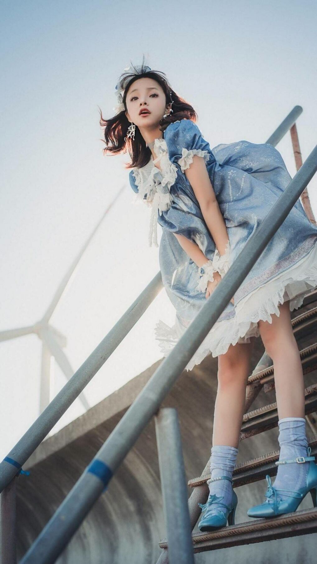 逆转与坚守，体育场上两种极致的瞬间