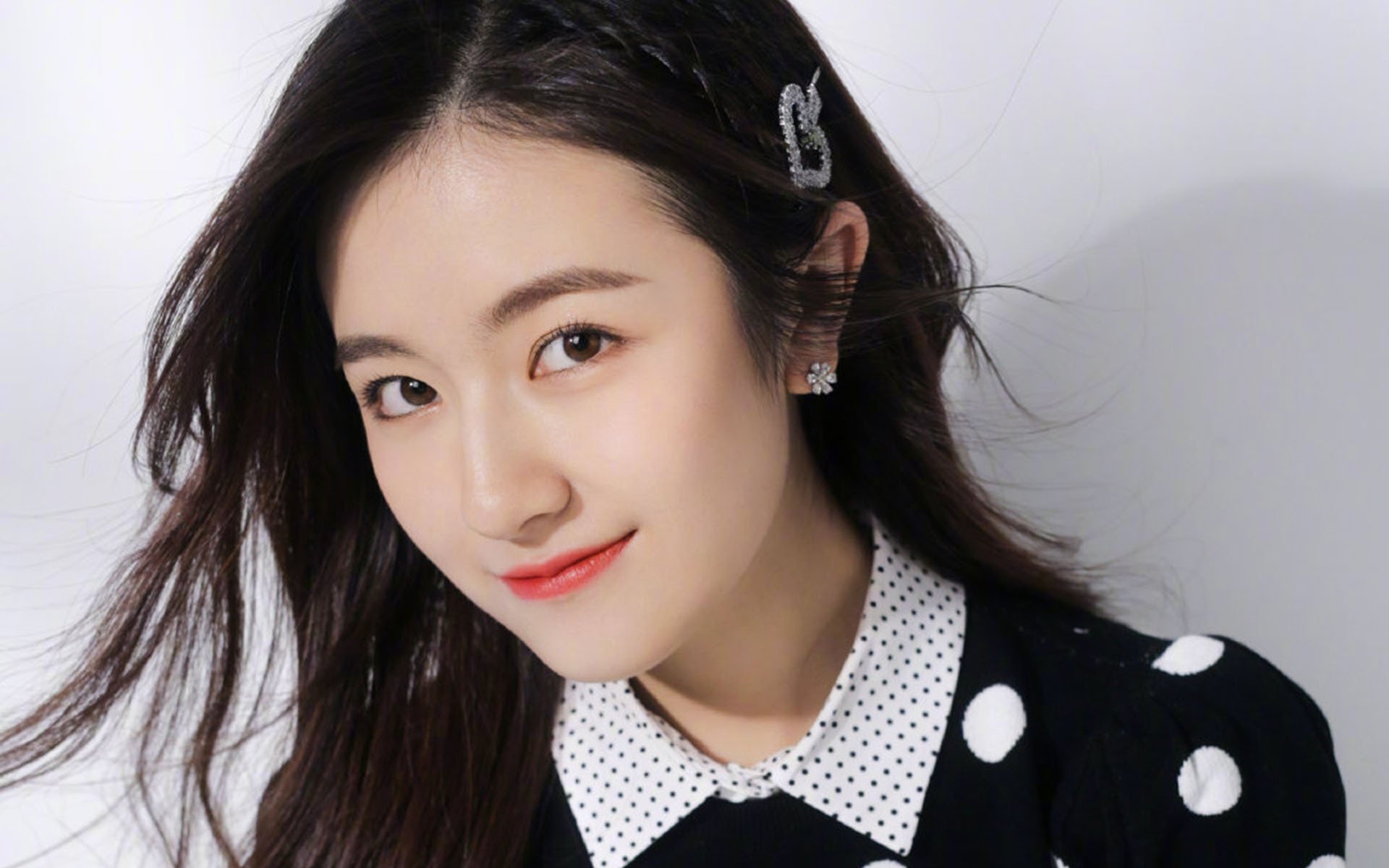 跨界征服者,约基奇在篮球赛场与F1赛道的双重统治