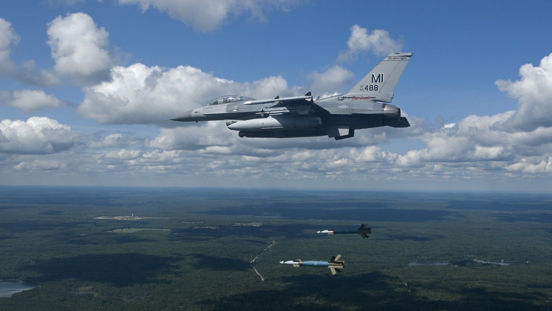 南美区预选赛焦点战,厄瓜多尔绝地反击力克哥伦比亚