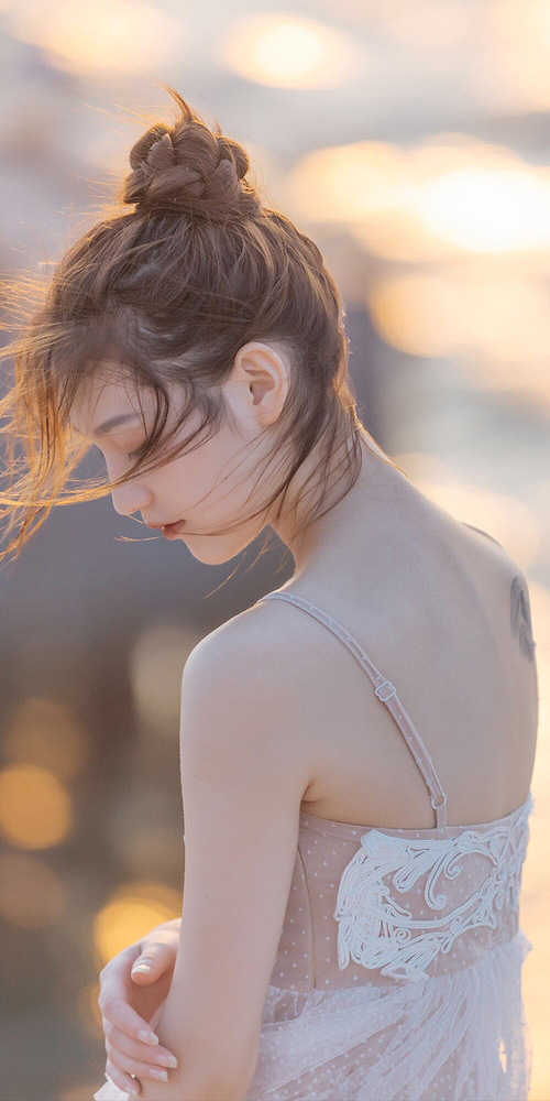 冰与火的对决,范弗利特末节风暴撕裂铁壁广厦,爵士跨联赛关键战突围启示录