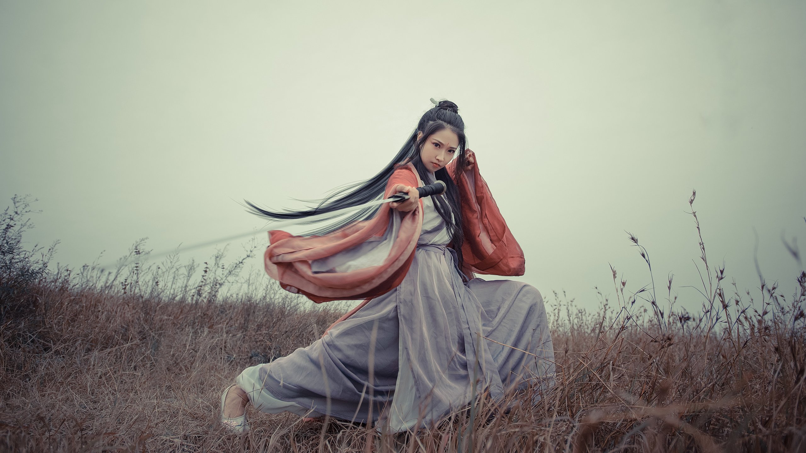 双城记，曼联血拼英格兰之时，帕尔默如何在虚拟西甲国家德比接管比赛