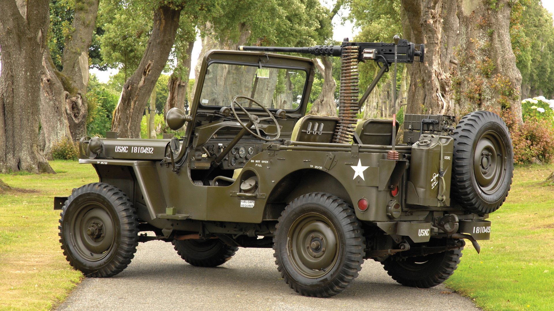 当哈登踩上诺坎普的草坪