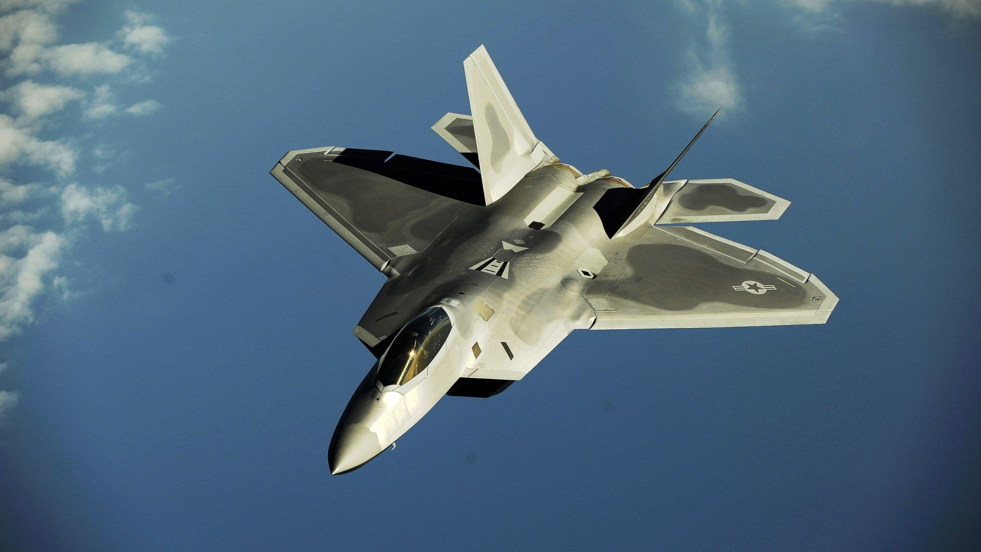 一记乔治式三分,深圳队用冠军级画作终结山西